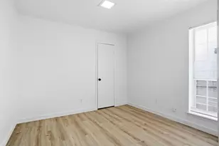 3825 Old Faithful Ct, Irving, TX 75062 - Photo 28