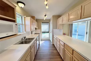 507 W Baylor St, Weatherford, TX 76086 - Photo 8