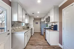 2819 Hollandale Ln, Dallas, TX 75234 - Photo 10