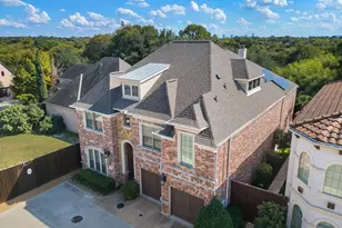 9106 Cochran Bluff Ln, Dallas, TX 75220 - Photo 2