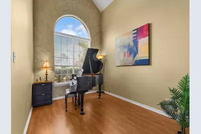 3244 Newhaven Drive, Lewisville, TX 75077 - Photo 8