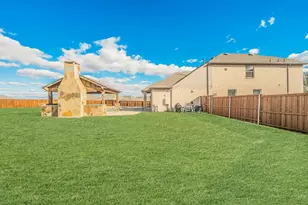 2044 Longbridge Rd, Forney, TX 75126 - Photo 36