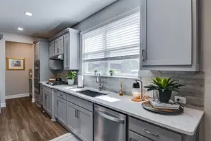 1236 Cornerstone Dr, Little Elm, TX 76227 - Photo 10