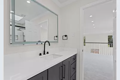 2 Parliament Place, Dallas, TX 75225 - Photo 24