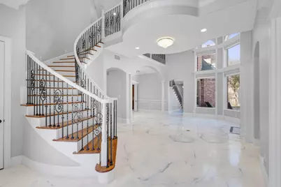 1004 Drake Drive, Euless, TX 76039 - Photo 1