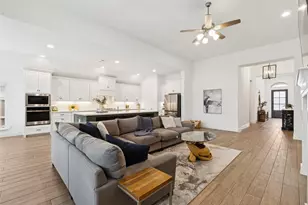 3313 Honey Suckle Ln, Little Elm, TX 75068 - Photo 10