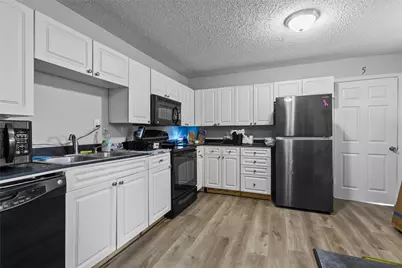 809 Burleson Street, Grand Prairie, TX 75050 - Photo 20