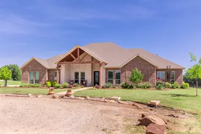 1466 County Road 1270, Alvord, TX 76225 - Photo 2