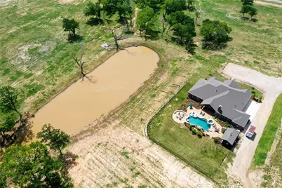 1466 County Road 1270, Alvord, TX 76225 - Photo 8