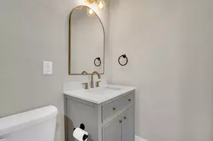 203 W Avenue K, Midlothian, TX 76065 - Photo 22