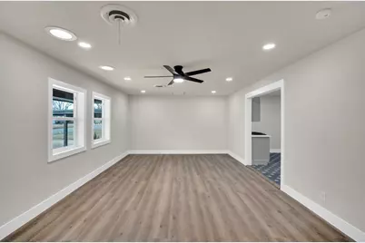 203 W Avenue K, Midlothian, TX 76065 - Photo 10