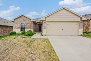 111 Dartmouth Ave, Farmersville, TX 75442 - Photo 2