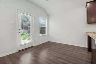 111 Dartmouth Ave, Farmersville, TX 75442 - Photo 10