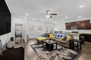 111 Dartmouth Ave, Farmersville, TX 75442 - Photo 4