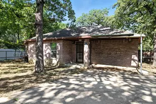 5720 Frisco Ave, Forest Hill, TX 76119 - Photo 24