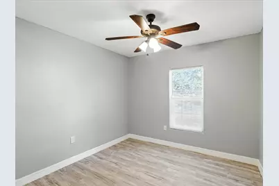 5720 Frisco Avenue, Forest Hill, TX 76119 - Photo 14