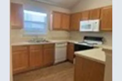 10632 Towerwood Drive, Fort Worth, TX 76140 - Photo 4