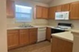 10632 Towerwood Dr, Fort Worth, TX 76140 - Photo 4