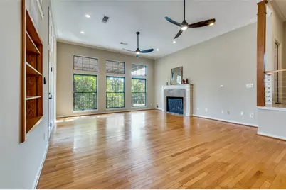 9126 Cochran Heights Drive, Dallas, TX 75220 - Photo 4