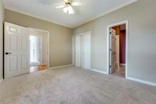 9126 Cochran Heights Dr, Dallas, TX 75220 - Photo 18