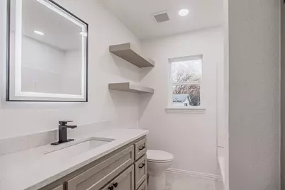 1019 E Walnut Street, Hillsboro, TX 76645 - Photo 22