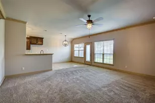 126 Comanche Dr, Greenville, TX 75402 - Photo 6