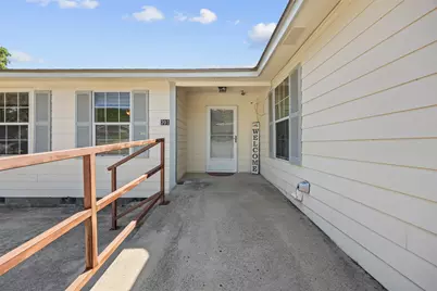 701 N 2nd Street, Cranfills Gap, TX 76637 - Photo 2