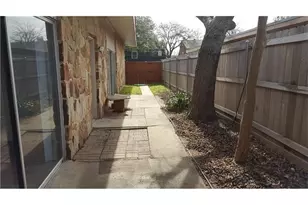 13422 Blossomheath, Dallas, TX 75240 - Photo 20