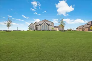 7171 Deerwood Trail, McKinney, TX 75071 - Photo 2