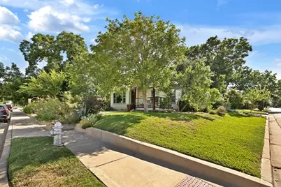 2837 Townsend Drive, Fort Worth, TX 76110 - Photo 8