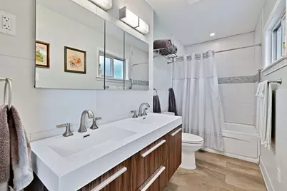 2837 Townsend Drive, Fort Worth, TX 76110 - Photo 18