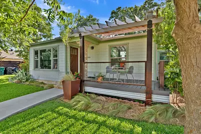 2837 Townsend Drive, Fort Worth, TX 76110 - Photo 6