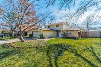 807 Greenhaven Drive, Richardson, TX 75080 - Photo 2