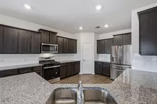 4009 Savoy Wy, McKinney, TX 75071 - Photo 6