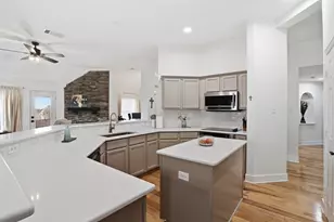 840 Forest Hollow Dr, Hurst, TX 76053 - Photo 8