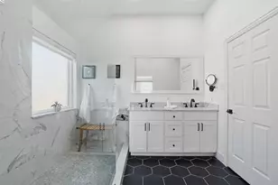 840 Forest Hollow Dr, Hurst, TX 76053 - Photo 20