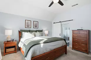 840 Forest Hollow Dr, Hurst, TX 76053 - Photo 18