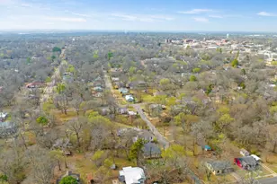 1080 Hearon Street E, Paris, TX 75460 - Photo 34