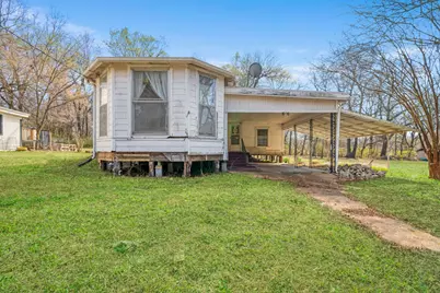 1080 Hearon Street E, Paris, TX 75460 - Photo 1