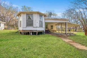 1080 Hearon Street E, Paris, TX 75460 - Photo 1
