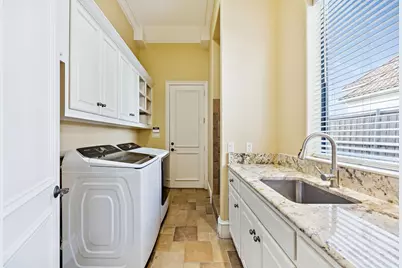 6545 Crown Forest Drive, Plano, TX 75024 - Photo 16