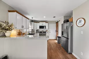 628 Co Rd 481, Buffalo, TX 75831 - Photo 14