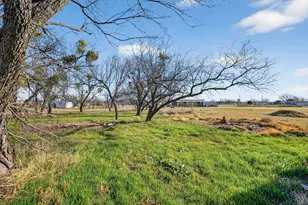1550 Wildhorse Ln, Stephenville, TX 76401 - Photo 8