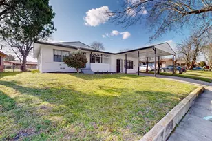 4109 Fortune Ln, Dallas, TX 75216 - Photo 2