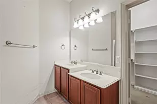 200 Chimney Rock Dr, Waxahachie, TX 75167 - Photo 24