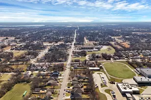 1812 Dillard St, Fort Worth, TX 76105 - Photo 10