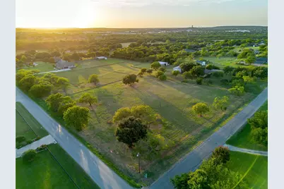 540 W County Road 714, Burleson, TX 76028 - Photo 14