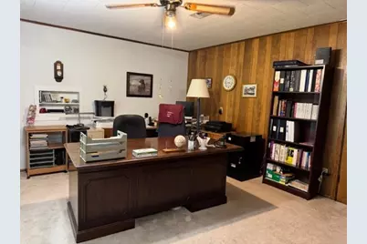 102 E Crockett Street, De Kalb, TX 75559 - Photo 26