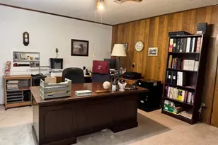 102 E Crockett St, De Kalb, TX 75559 - Photo 26