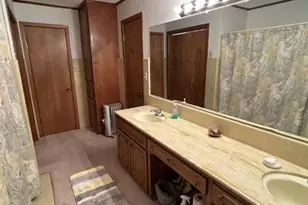 102 E Crockett St, De Kalb, TX 75559 - Photo 12